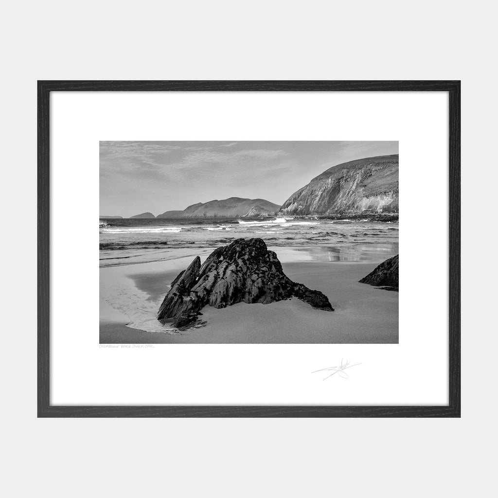Coumeenole Beach