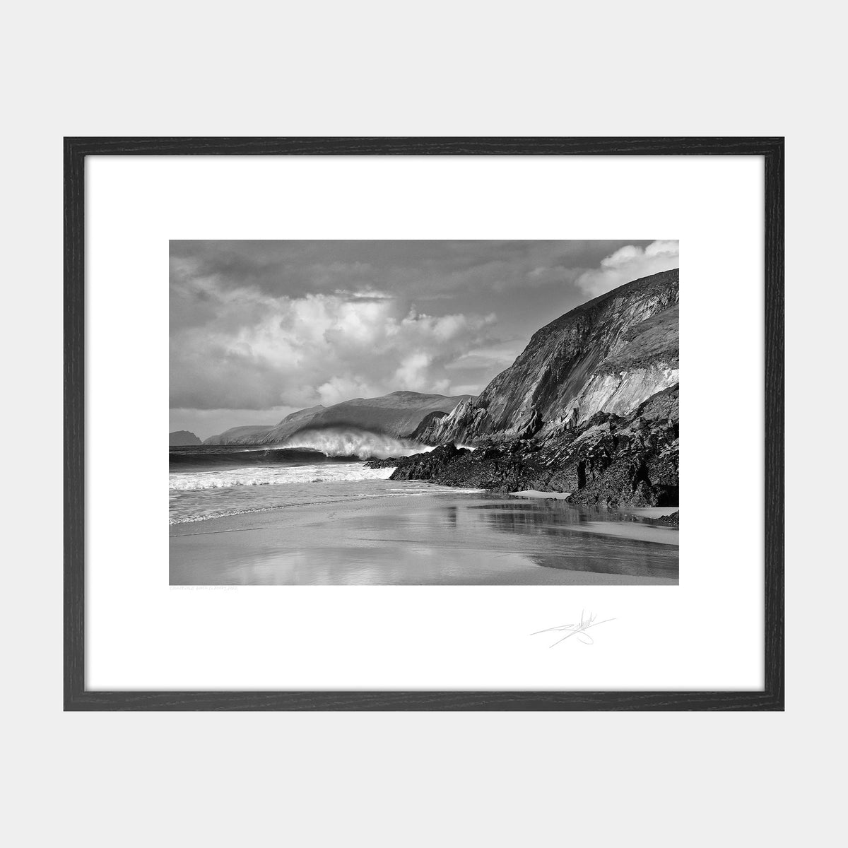 Coumeenole Beach