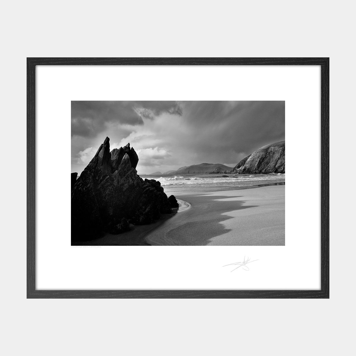 Coumeenole Beach