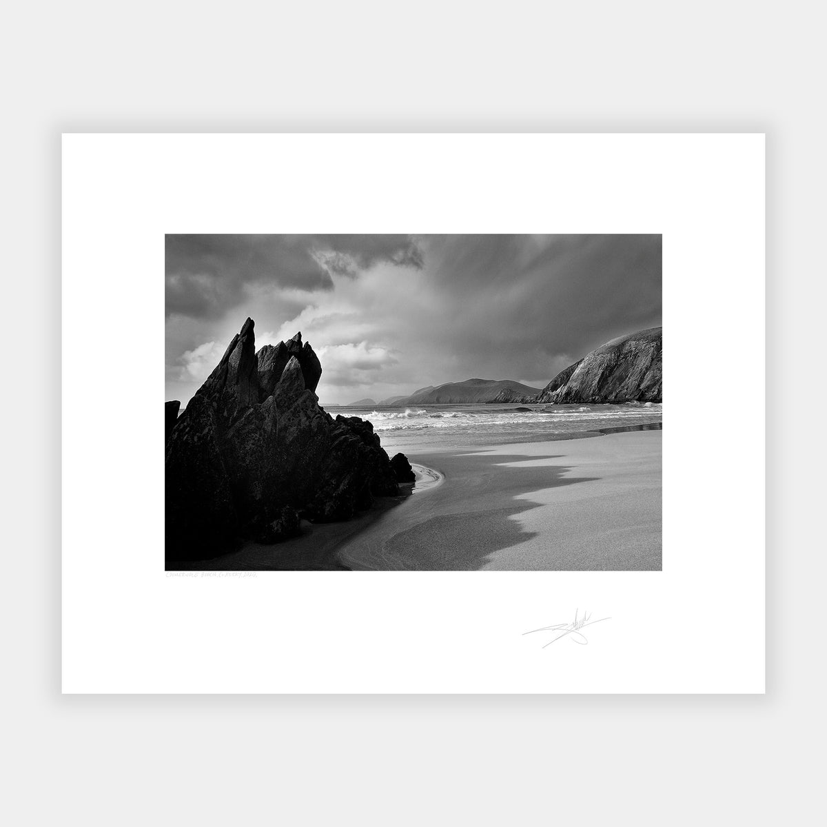 Coumeenole Beach