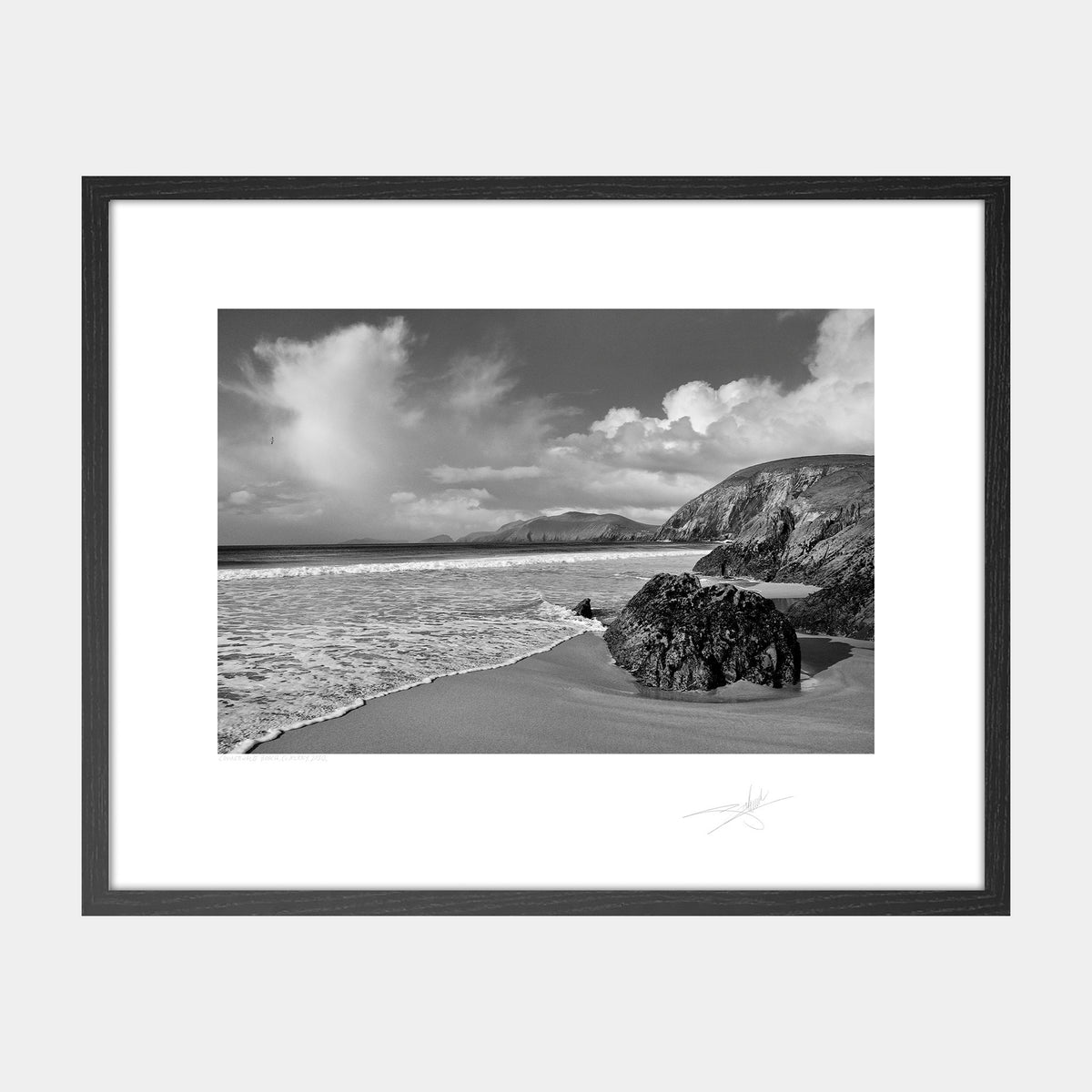 Coumeenole Beach
