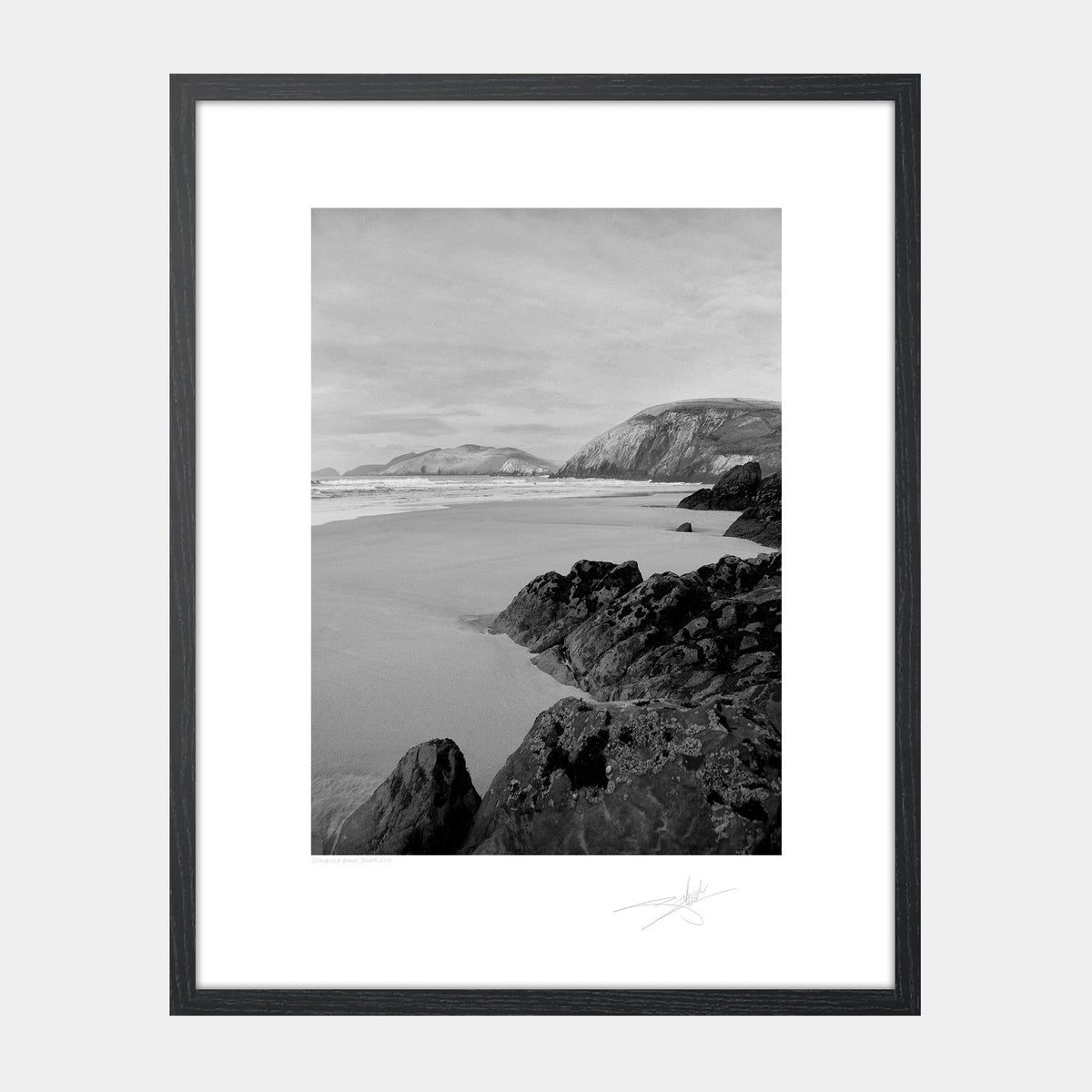 Coumeenole Beach