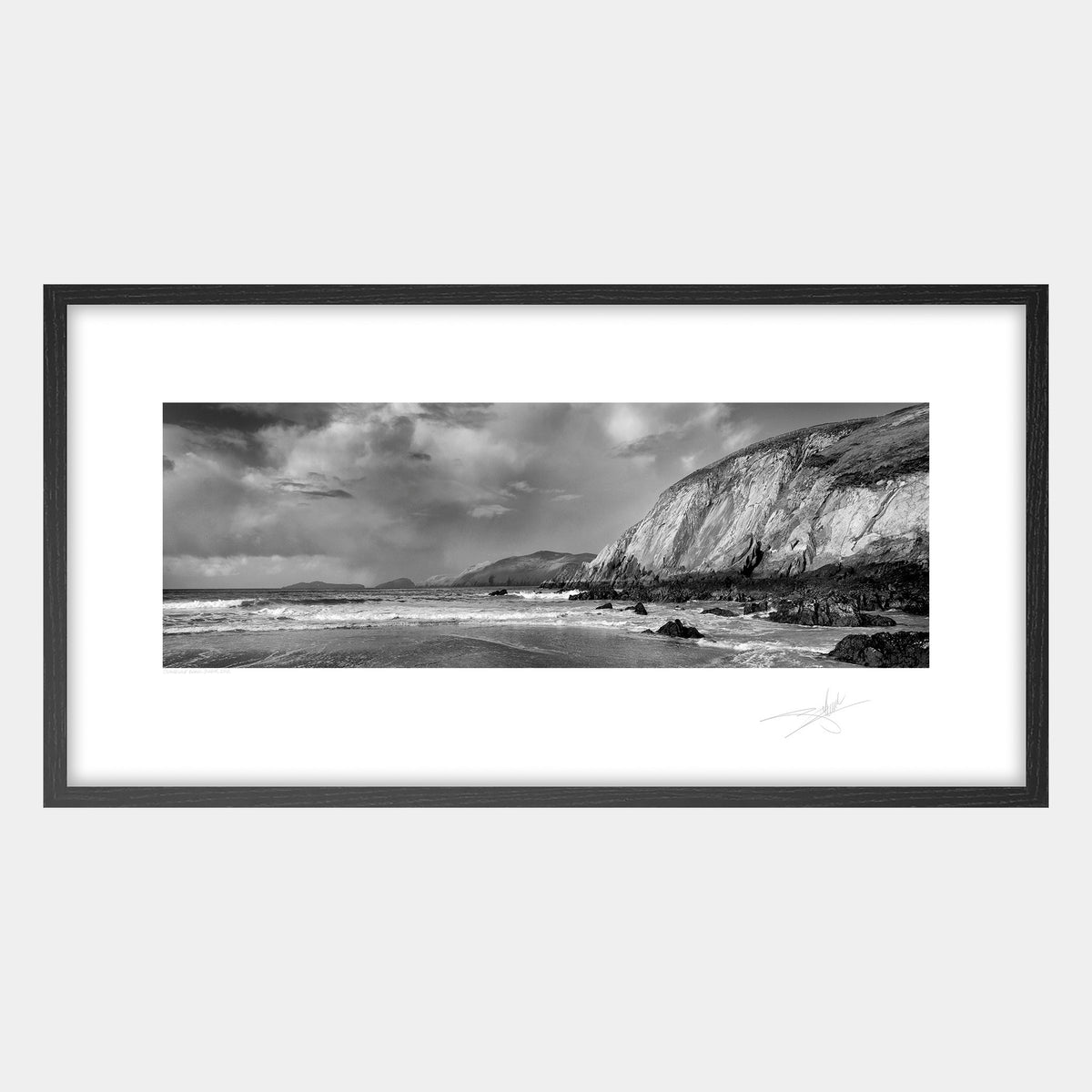 Coumeenole Beach