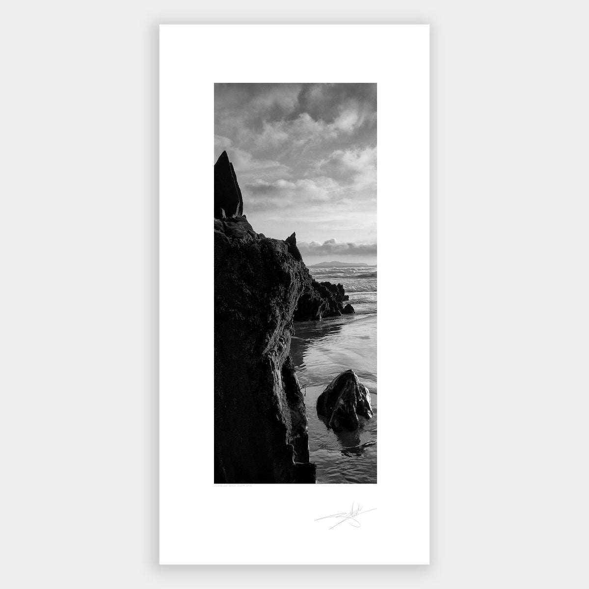 Coumeenole Beach