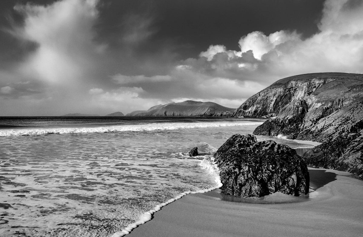 Coumeenole beach