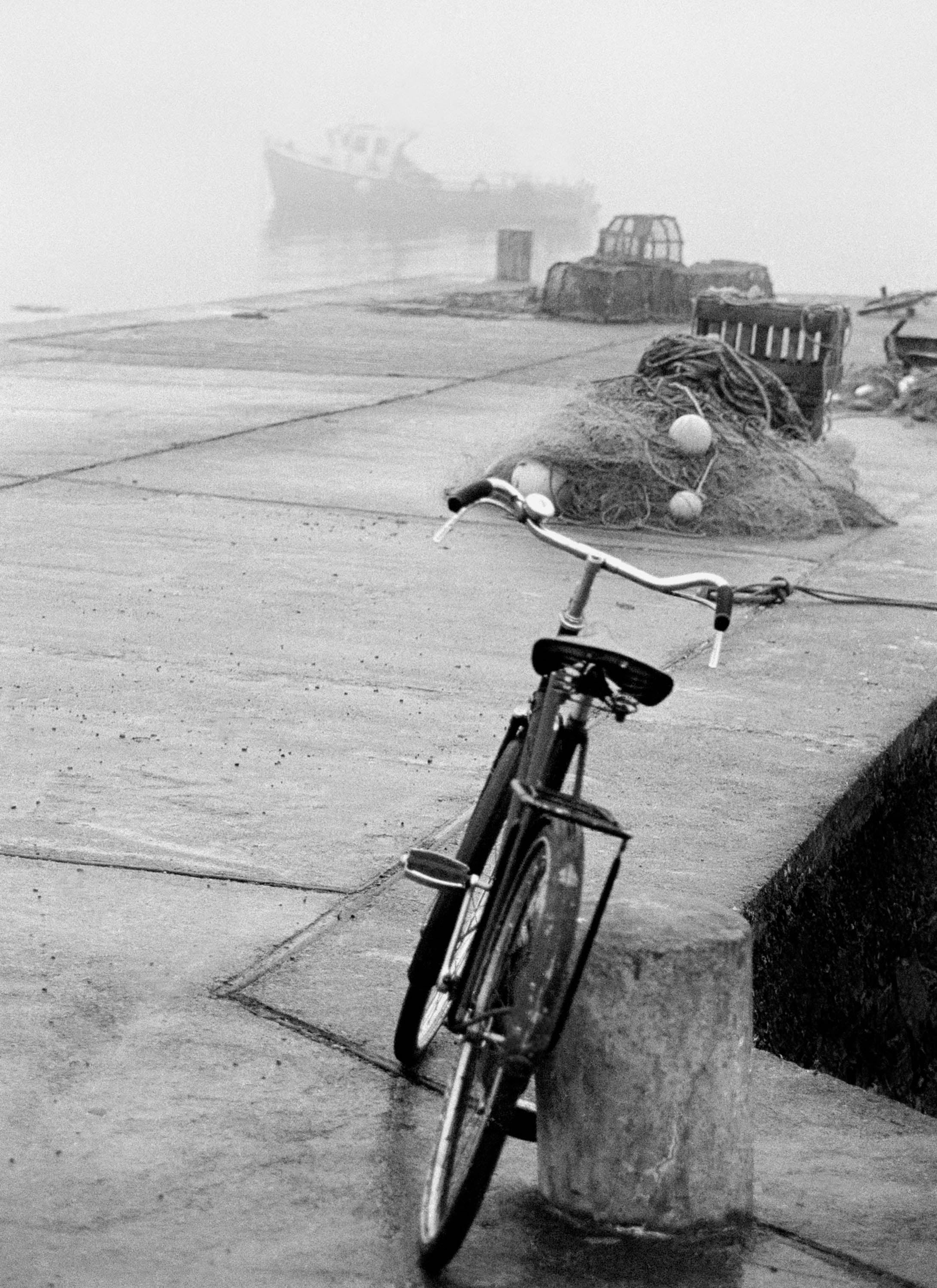 Bike Crookhaven Pier West Cork '88 Ireland