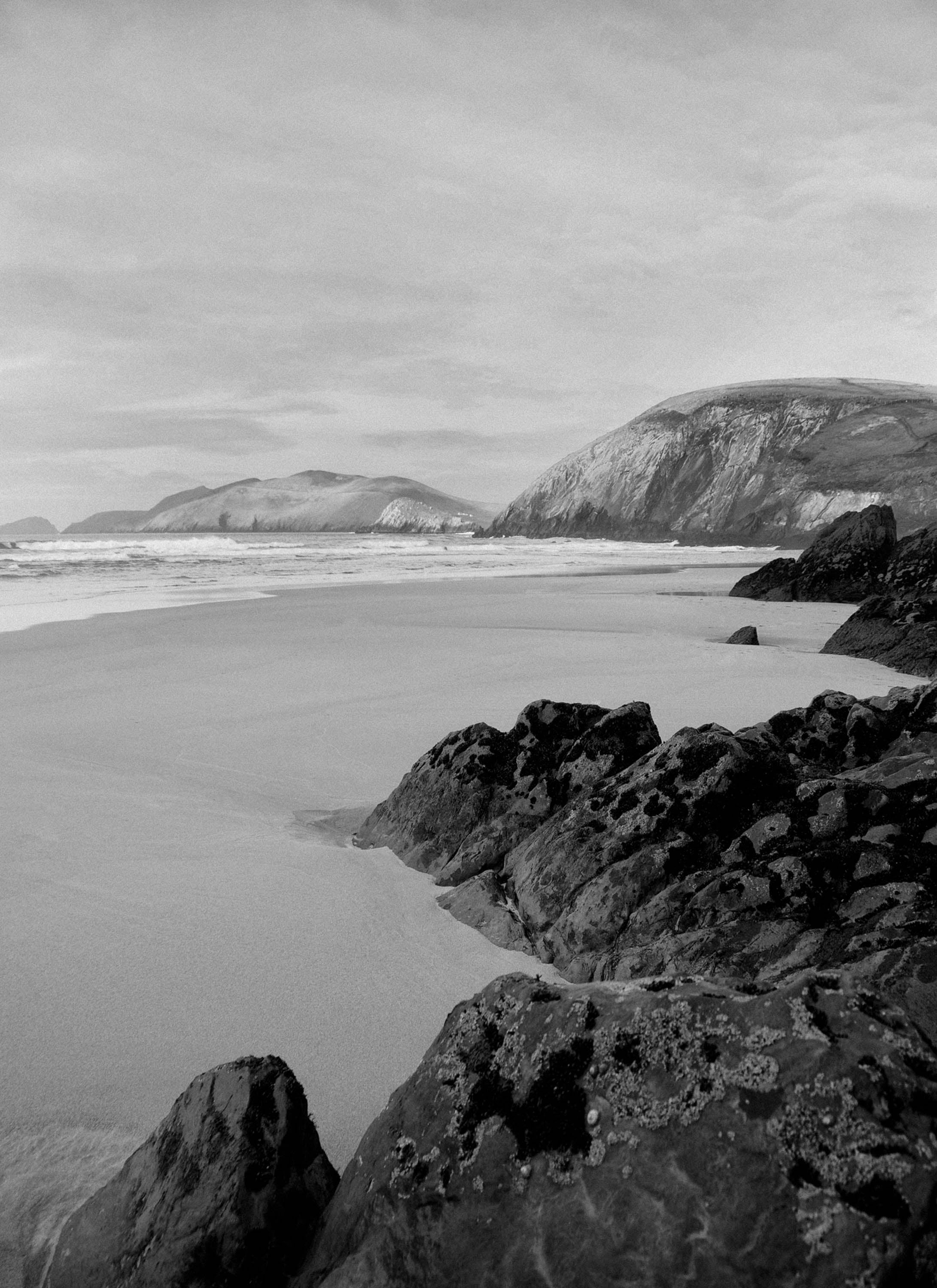 Coumeenole Beach