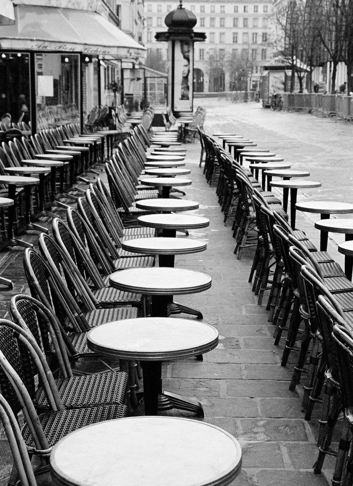 Paris Street Cafe