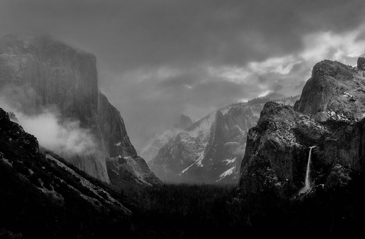 Tunnel View