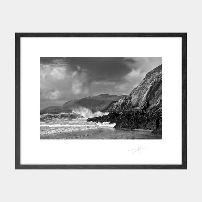 Coumeenole Beach
