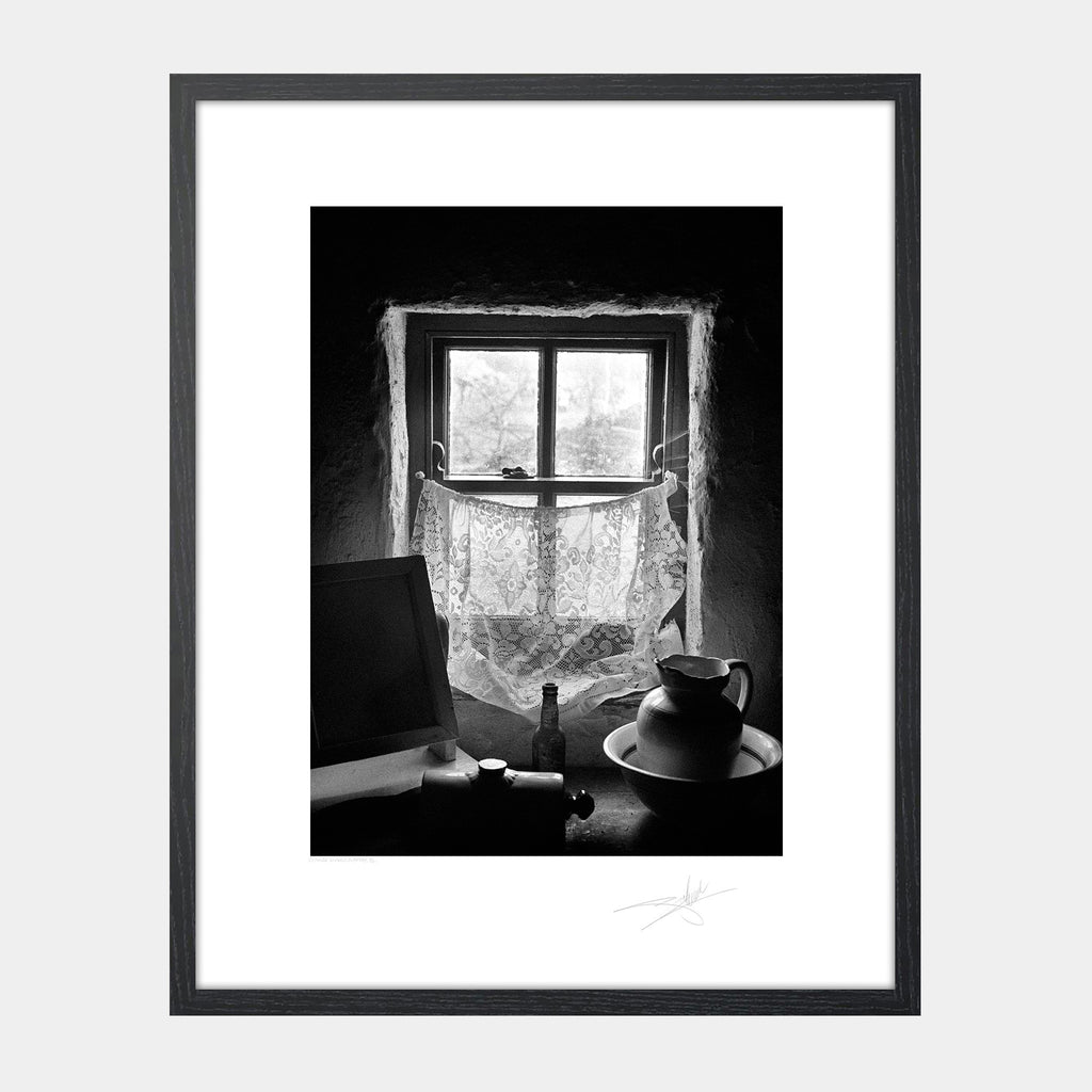 Cottage Window, Co Kerry 94 Ireland